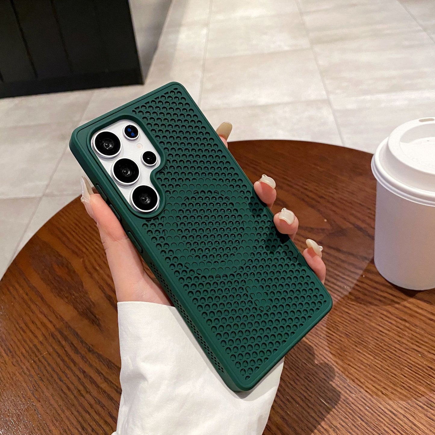 Samsung Honeycomb Mesh Cooling Phone Case